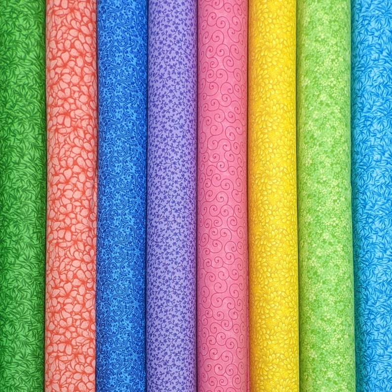 8 Piece Quilt Fabric Fat Quarter Bundle Cotton Blenders Bright Tone on