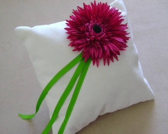 Le Fleur Fuschia Ring Bearer Pillow