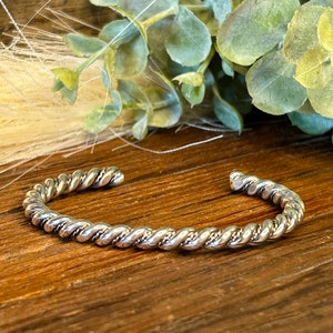 Elaine Tahe Jewelry - Etsy Elaine Tahe Jewelry - Etsy