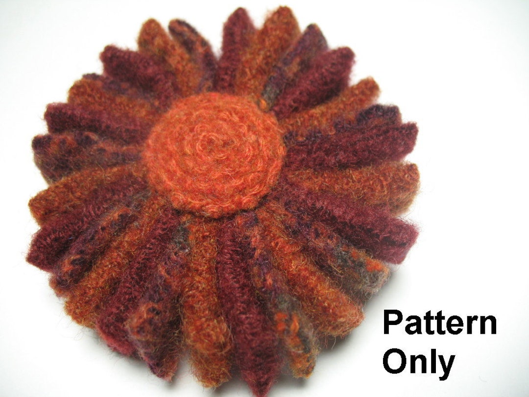 DIY Pattern Flower Pin PDF Instructions to Sew a Flower Pin With