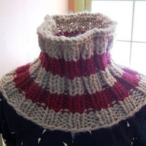 PATTERN Super Bulky Ribbed Neck Warmer image 1
