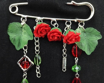 Broche épingle à nourrice avec breloques, fleurs en pâte polymère, chaînes de perles
