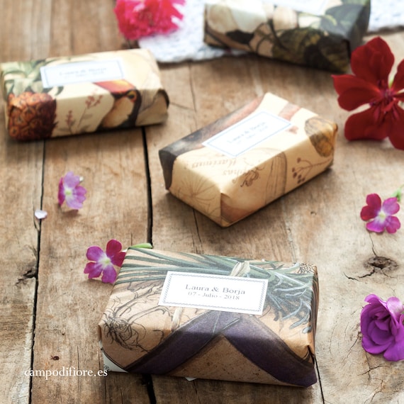 vintage wedding favors