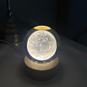 Veilleuse 3D en cristal de lune : socle en bois LED, décoration d&#39;intérieur