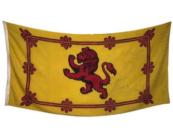 XL Vintage Wool Lion Rampant Flag, Royal Banner of Scotland