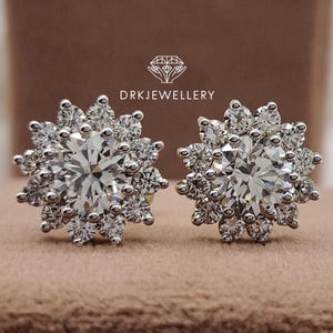 Pair of Starburst Stud Earrings 18K Gold Round Moissanite Halo Stud Earrings, Solid Gold Bridal Earrings, Antique Flower Jewelry