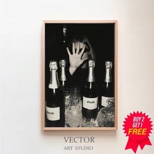 シャンパンを飲む女性のプリント、白黒、ビンテージ バー ポスター、アルコール ウォール アート、バー カートのプリント、デジタル ダウンロード、ワインを飲む女性