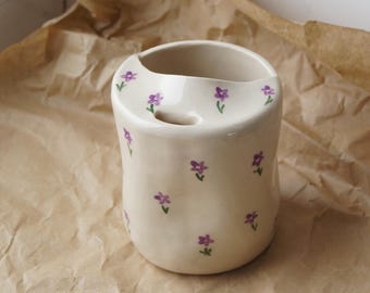Canecas de cerâmica para viagem, caneca de cerâmica feita à mão com tampa de flor: caneca com canudinho sem alça e meia tampa, caneca de café para viagem, copo de cerâmica