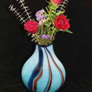 Baby Blue Oval Striped Hand Blown Glass Flower Vase Home Decoration