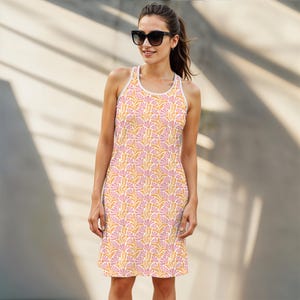 Retro Floral Bodycon Dress: Stretchy Racerback Summer Outfit