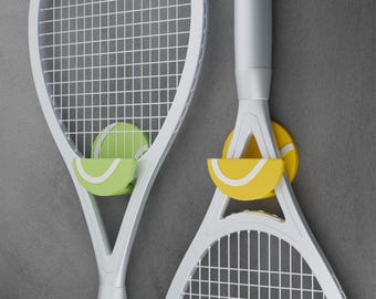 Heavy duty Tennis Racquet Wall Mount, Tennis Racket Hanger, Home Gym Racket Organizer, Tennis ball Racket Display Holder, Tennis Wall Rack