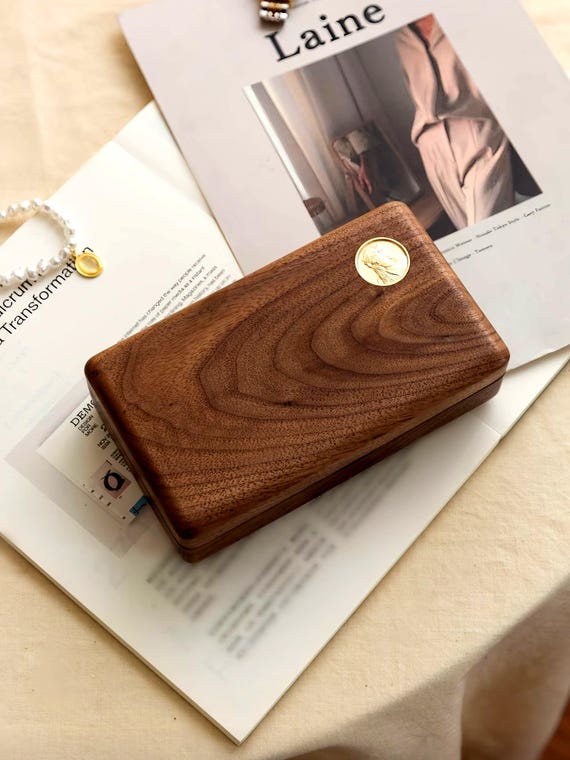 Walnut Jewelry Box with Goddess Badge, Exquisite Travel Jewelry Box, Personalized Wooden Jewelry Case, Anniversary Gift for Her, Mom's Gift