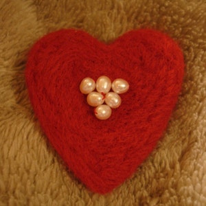 Needle Felted Wool Heart Brooch Pin with Pearls Red