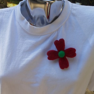 Red and Green Wool Needle Felted Flower Pin Brooch