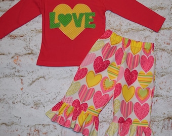 SALE! Girls size 2T (18-24 month) * Ready to Ship VALeNTINES DAY tee shirt & ruffle pant outfit set Bright print HeArT LovE  *Sample Sale
