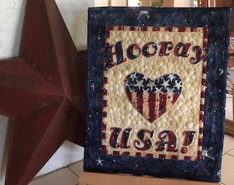 Digital Unique Patriotic Quilt Pattern. Fusible Applique Quilt Pattern, Small Quilt Pattern, Easy-to-Make Quilt Pattern