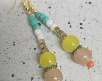 Beige/Yellow Glass Bead & Seed Bead Long Gold Colour Drop Earrings - *NEW*