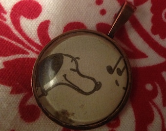 Sublime Snoopy-- Listening to Beethoven! Vintage Comics mid 1960's Copper Pendant Necklace FREE US SHIP