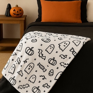 Spooky Halloween Velveteen Plush Blanket: Cozy Fall Throw