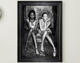 Stampa incorniciata vintage di Naomi Campbell Kate Moss / Arte dell'icona della moda / Decorazione murale delle celebrità / Arte fotografica retrò