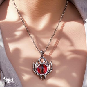Cthulhu Dragon Eye Pendant: Gothic Stainless Steel Fantasy Necklace