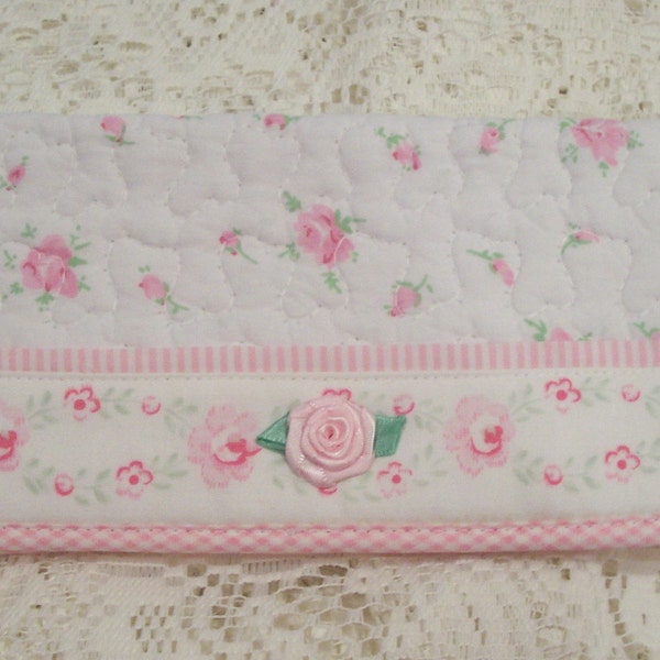 Shabby Roses Checkbook Cover