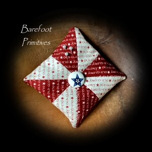Old Glory RED Americana Pin Keep cushion Lavender ,Crushed Walnut Shells, Magnetic Needle Minder