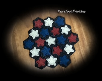 Hex Red White Blue Patriotic Penny Rug candle Mat