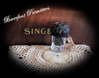 Mini Glass Rootbeer Mug Pin cushion black