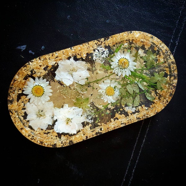 Golden Glower Resin Tray