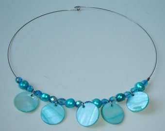 Everything Turquoise - choker - mother of pearl discs