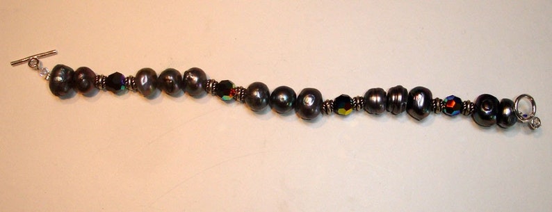 Freshwater pearls and Swarovski crystal bracelet image 3