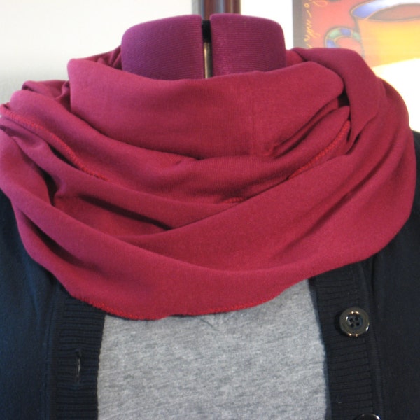 Infinity scarf in autum cranberry