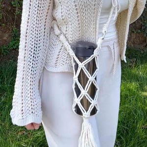 Handmade Water Bottle Carrier Bag, Crossbody Hiking Bottle Holder, Macrame Stanley Cup Holder, Hydroflask Holder, Boho Summer Festival Gifts