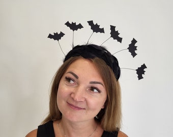 Halloween Black Feather Headband Halloween Vampire headband Batgirl party Black bat headband Black feathers crown black Halloween crown