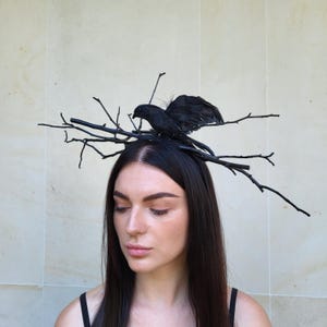 Halloween Crow Fascinator: Raven Headband, Gothic Headpiece