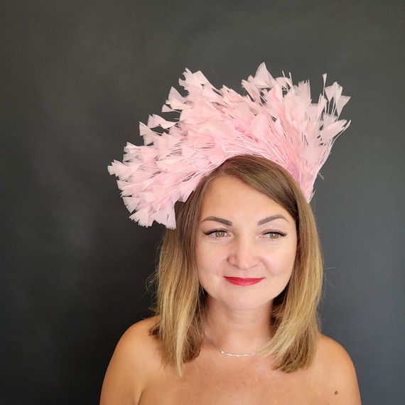 Light Pink Feather Fascinator Headband: Wedding Race Day  display picture 1
