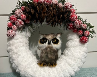Yarn Winter Owl 6” Wreath