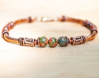 Pulseira de cobre com pedras preciosas de unakita, joias de cobre para mulheres, presente de aniversário de 7 anos para ela, pulseira de jaspe verde-oliva