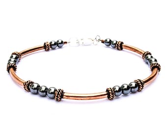 Pulseira de cobre com contas de hematita - Pulseira de cobre com contas cinza - Presente de 7º aniversário de casamento para a esposa - Presente de 22º ano de casamento