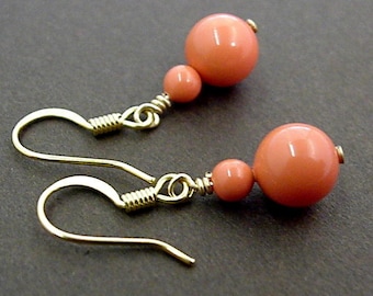 Boucles d'oreilles en perles de corail saumon - Boucles d'oreilles pendantes corail pêche pour demoiselles d'honneur - Boucles d'oreilles pendantes orange pour bijoux de mariée - Boucles d'oreilles couleur corail