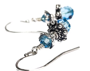 Boucles d'oreilles en cristal aigue-marine, perles en argent sterling - Boucles d'oreilles en perles bleu clair - Bijoux de pierre de naissance de mars, cadeau d'anniversaire pour elle - Anniversaire