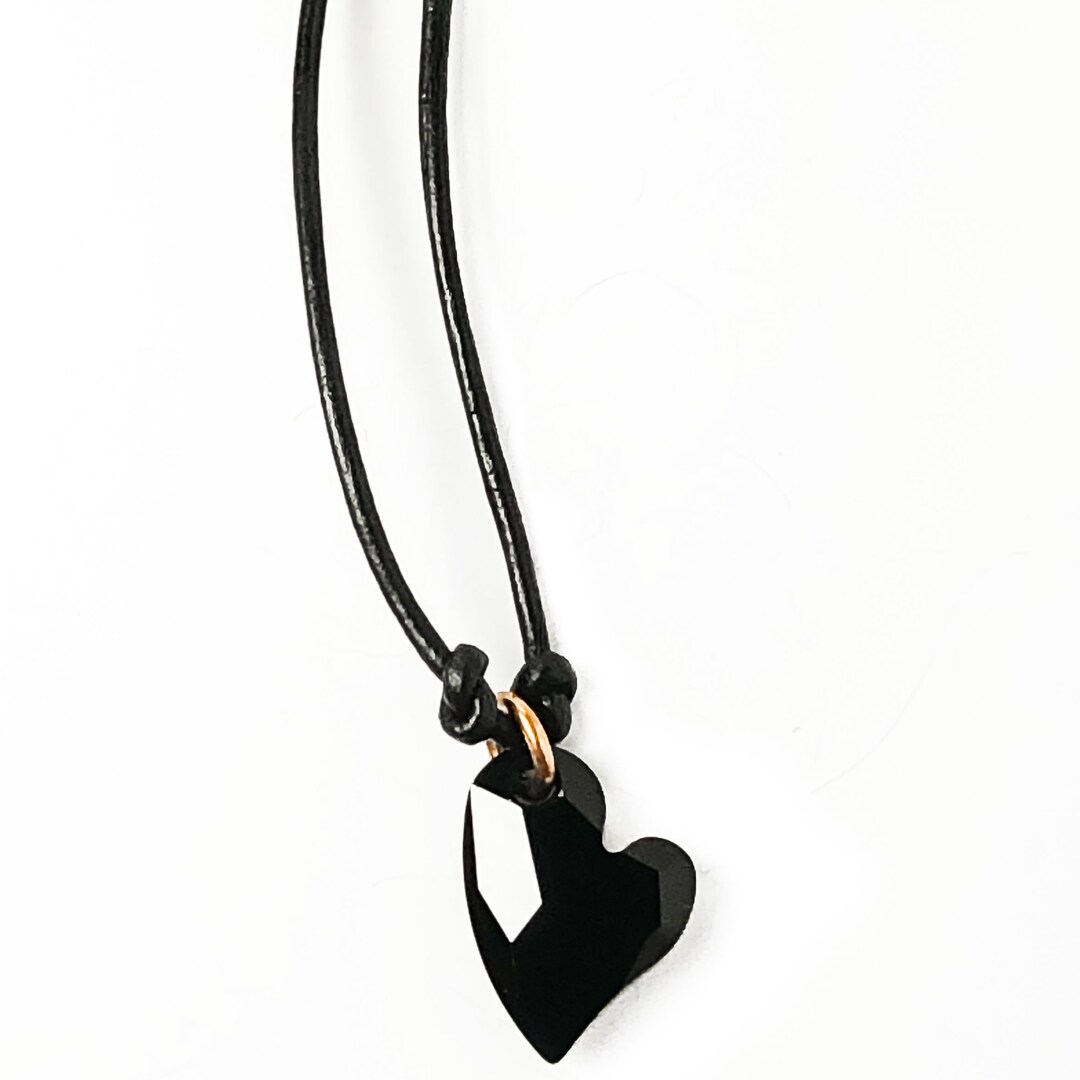 Black Heart Necklace main image 1