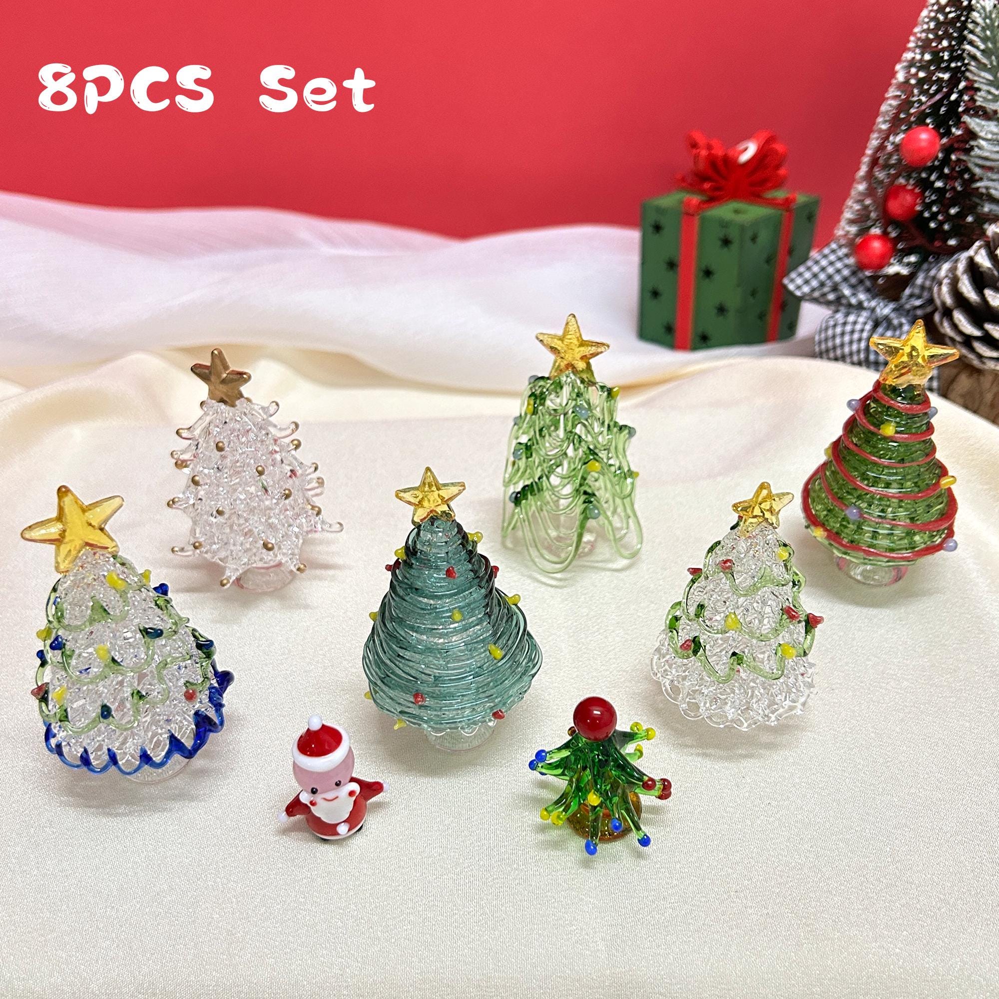 手作りのガラス製クリスマスツリーの像、ミニチュアグリーンガラス