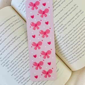 Bow and Hearts Bookmark - Girly Bookmark - Pink Bookmark - Gifts for Readers - Gifts for Her - Tassel - Ribbon - Linen Bookmark