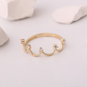 14K Solid Gold Thin Crown Ring, Princess Ring, Princess Crown Ring, Queen Ring, Stacking Ring, Dainty Promise Ring, Rings for Women