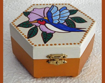 Humming Bird,  Hexagon Trinket Box, unique Gift, Jewelry Box, Hand Painted