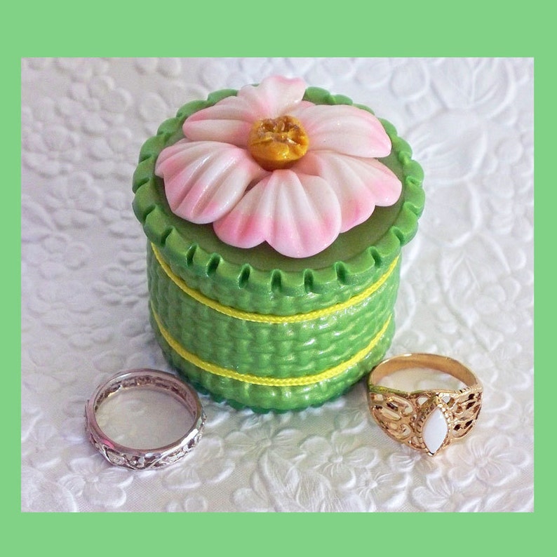 Ring Jewelry Keepsake Gift Box Flower Lime Green Etsy