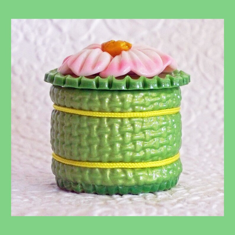 Ring Jewelry Keepsake Gift Box Flower Lime Green Etsy