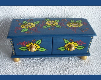 Draw Jewelry Box, Jewelry Holder, Jewelry organizer, Unique Gift, Jewelry keeper, Mother Daughter Gift, Christmas Gift, Hand Painted